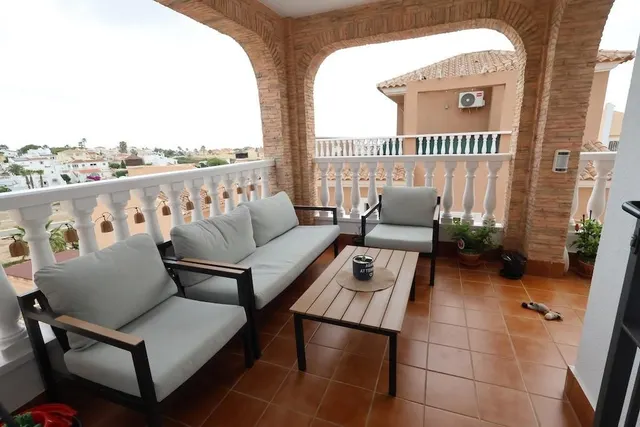 Villa 3 habitaciones 112m² en venta - Pueblo — 25