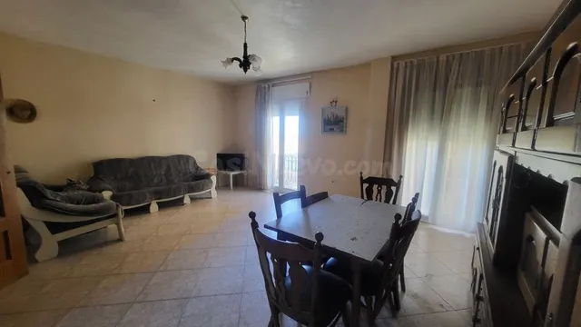 Piso en Alquiler en Albox Almería — 2