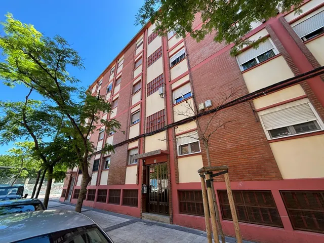 Piso para reformar en La Almozara — 18