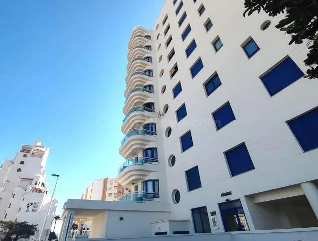 SE VENDE de Piso + Garaje OKUPA en Calle Poligono Z-1 - Mang - foto 4
