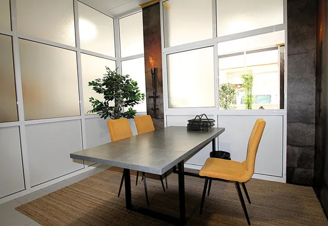 Local comercial 3 habitaciones 105m² en venta - Paseo maritimo — 8