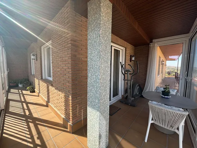 Piso 4 habitaciones 256m² en alquiler - Reconquista — 9