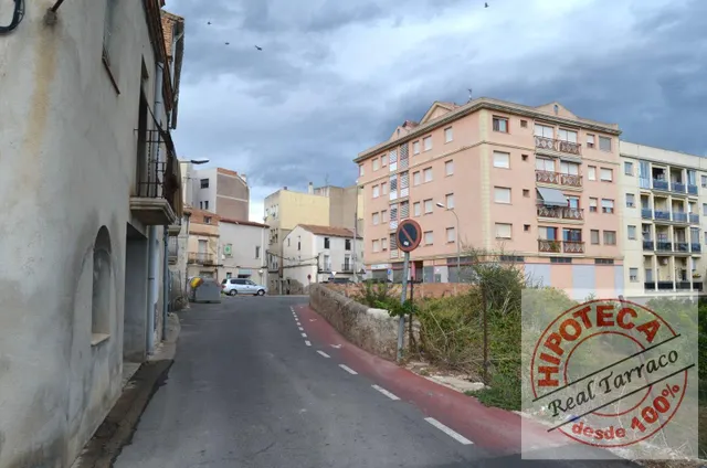 “Oportunidad: local de 56 m2 en pleno Raval de Crist" — 4