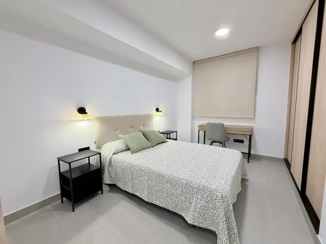 Precioso piso totalmente reformado en alquiler de larga temporada — 7