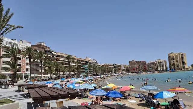 Apartamento 1 habitación 54m² en venta - Estacion de autobuses — 25