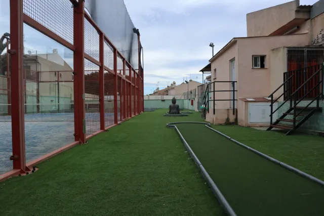 ESPECTACULAR COMPLEJO DE HOSTELERÍA EN PLENO FUNCIONAMIENTO — 29