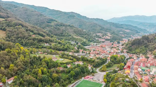 OPORTUNIDAD EN ASTURIAS — 31