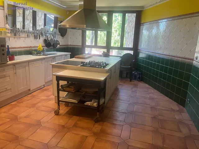 Singular chalet independiente junto a la cíniva de Los Manzanos, Lardero — 24