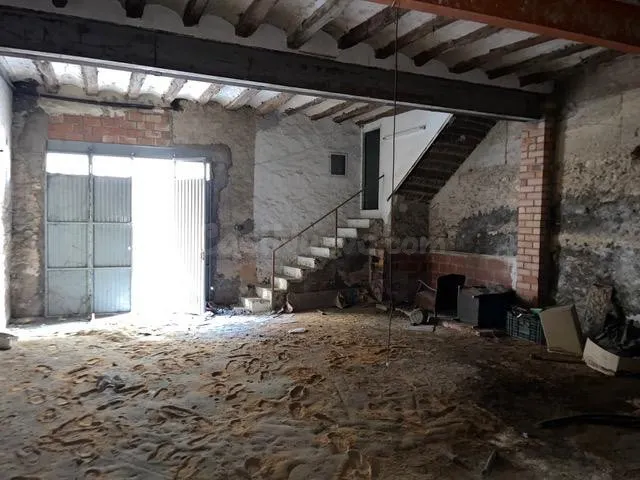 Casa en venta en el centro de Mora d’Ebre (Tarragona) - foto 3
