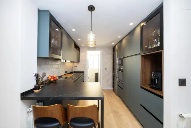 Piso 4 habitaciones 129m² en venta - El serrallo — 18