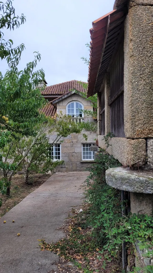 Chalet 6 dormitorios en Vilanova de Arousa — 13