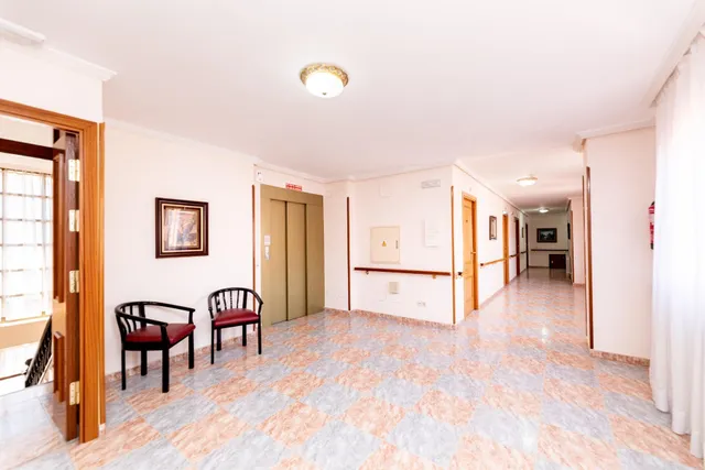 ACTIVO HOTELERO CON POTENCIAL DE INVERSIÓN Y RECONVERSIÓN – CEBREROS, ÁVILA — 40