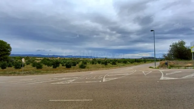 SOLAR en venta, en Casinos, Urbanización El Pinar, próximo a - foto 5