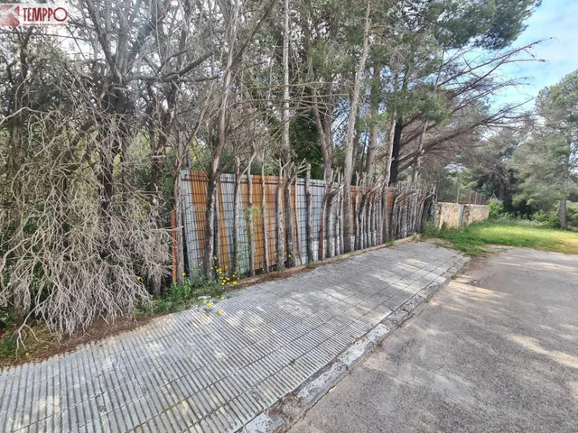 Parcela de 1692m2 para 4 casas - foto 4