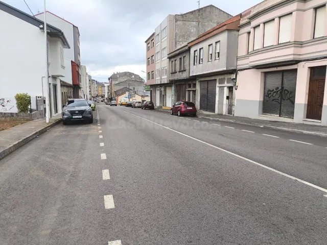 Solar urbano para vivienda unifamiliar en Calle Compostela - - foto 5