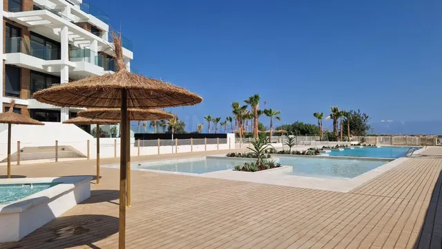 VIVIENDA MEDITERRANEA A ESCASOS METROS DEL MAR — 2