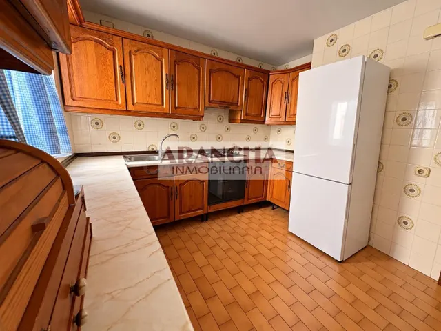 PISO EN VENTA DE TRES habitaciones EN CHIPIONA — 3