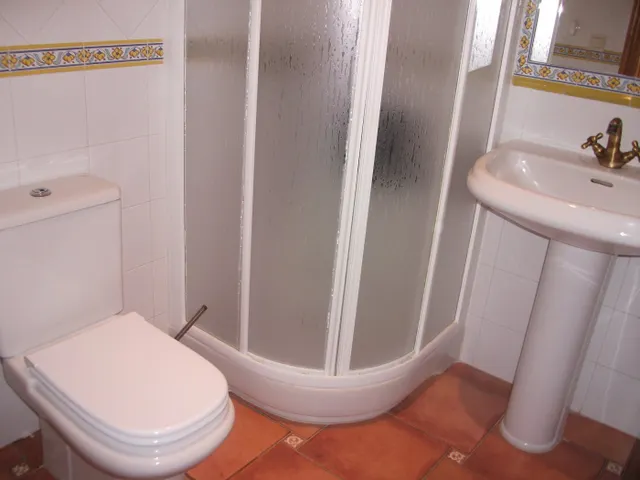 ¡¡¡ESPECTACULAR PARCELA DE 2264M, CON PISCINA, PISTA DE TENIS EN URB. AGUA SOL. — 32