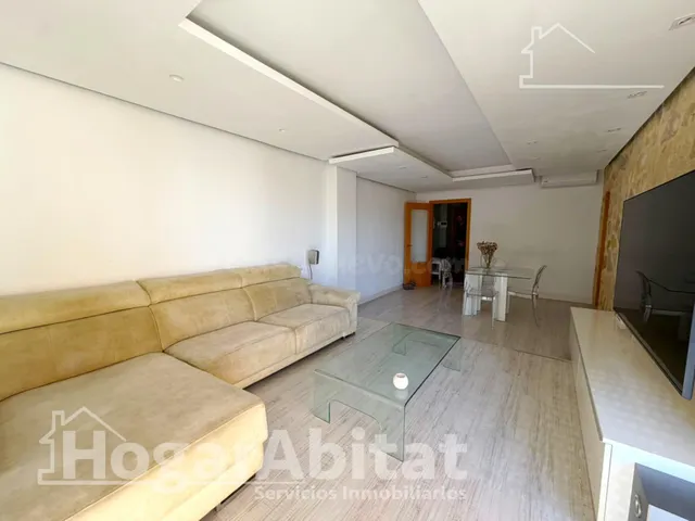 Excelente ubicación y reforma integral en este luminoso piso - foto 4