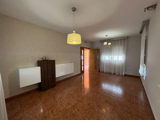 CHALET URBANIZACIÓN LOS VALIENTES — 10