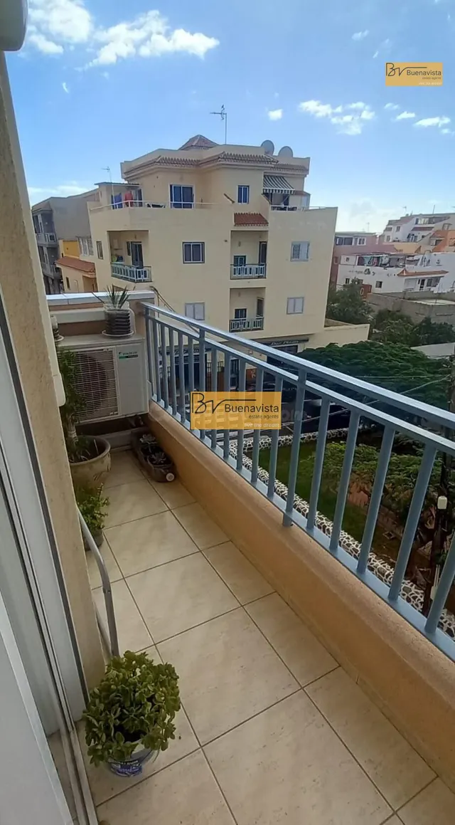 Apartamento 1 habitación 53m² en venta - Guargacho - foto 2