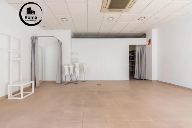 SE VENDE LOCAL COMERCIAL EN EL CENTRO DE ARMILLA (JUNTO AL A - foto 2