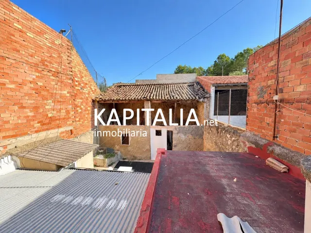 CASA A LA VENTA EN LA LLOSA DE RANES — 24