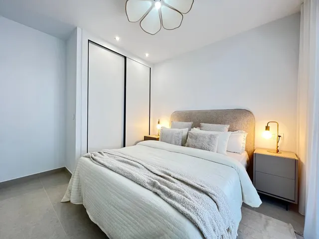 Adosado 3 habitaciones 222m² en venta - Comunidad valenciana — 48