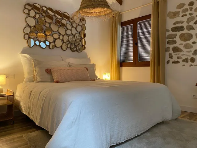Casa de pueblo reformada con 3 dormitorios y terraza en Jalón, Valle de Jalón — 9