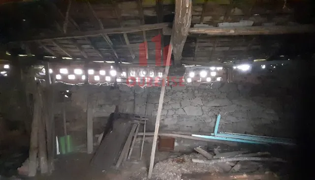 CASA CON GALPÓN, PATIO Y PEQUEÑA PARCELA CERCA DE CELANOVA — 23
