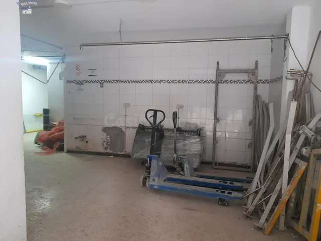 OPORTUNIDAD DE LOCAL COMERCIAL EN CENTRO-MONTCADA 170m2