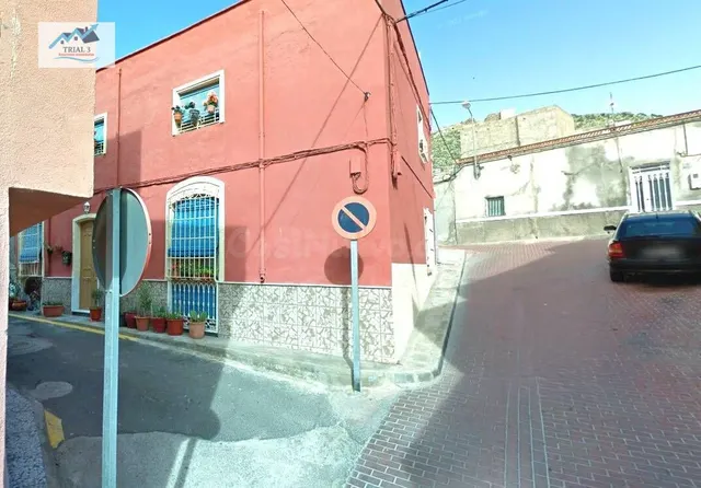Venta casa en Tabernas (Almería)
