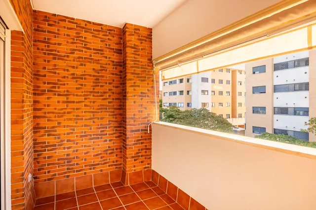 MAGNÍFICO PISO DE 4 DORMITORIOS CON GARAJE, PISCINA Y PÁDEL EN MAIRENA DEL ALJARAFE — 9