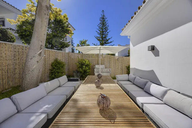 Chalet 5 habitaciones 333m² en venta - Marbella — 45