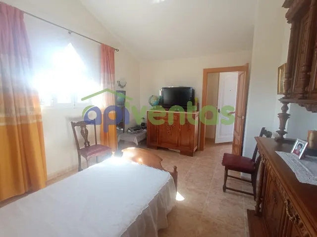 Chalet El Campillo — 34