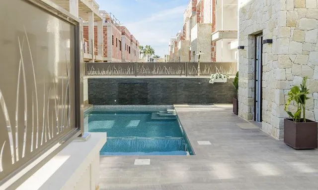 Villa de diseño con todos los lujos — 26