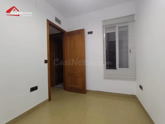 ENTREPLANTA DE 72 m2 CON REFORMA INTEGRAL Y PATIO PRIVADO EN - foto 5