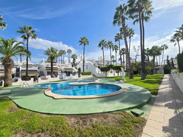 Casa 2 habitaciones 66m² en venta - Villamartín-Las Filipinas — 28