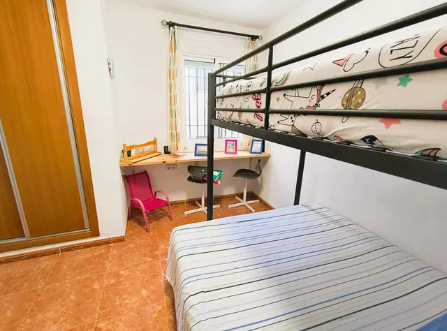 VENTA DE EXCLUSIVO BUNGALOW ÁTICO CON ESPECTACULAR TERRAZA — 27