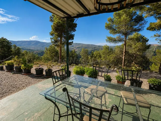 Finca rural de 373.242 m2 con vivienda, vistas a la montaña  - foto 5