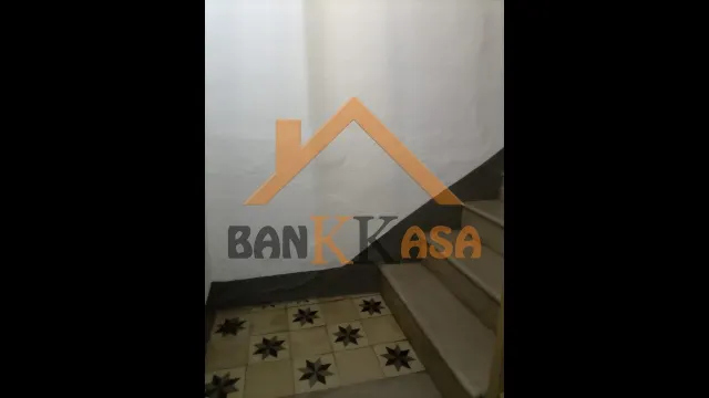SE VENDE CASA CON LOCAL ABAJO EN FIÑANA ZONA CENTRO — 19
