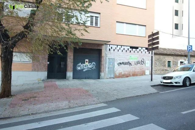 ¡¡¡OCASIÓN - TOLEDO- SANTA BARBARA INMEJORABLE ubicación- 65 METROS 390 €!!! — 4