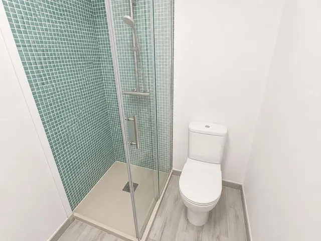 EXCLUSIVO PISO EN ALQUILER  CON VISTAS AL MAR EN SABINILLAS  LARGA TEMPORADA — 23