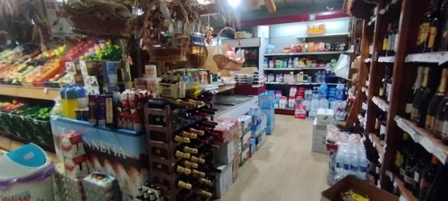Local comercial junto a Angel Bruna de 125 m2 — 8