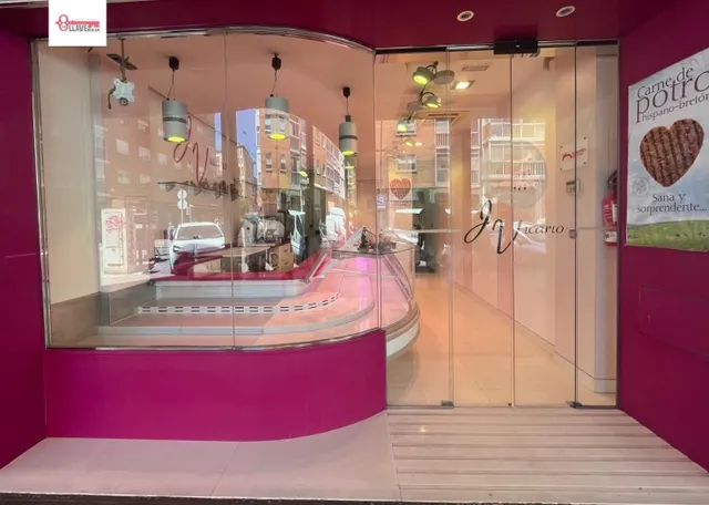 Oportunidad de Negocio en Burgos: Local Comercial Listo para - foto 2