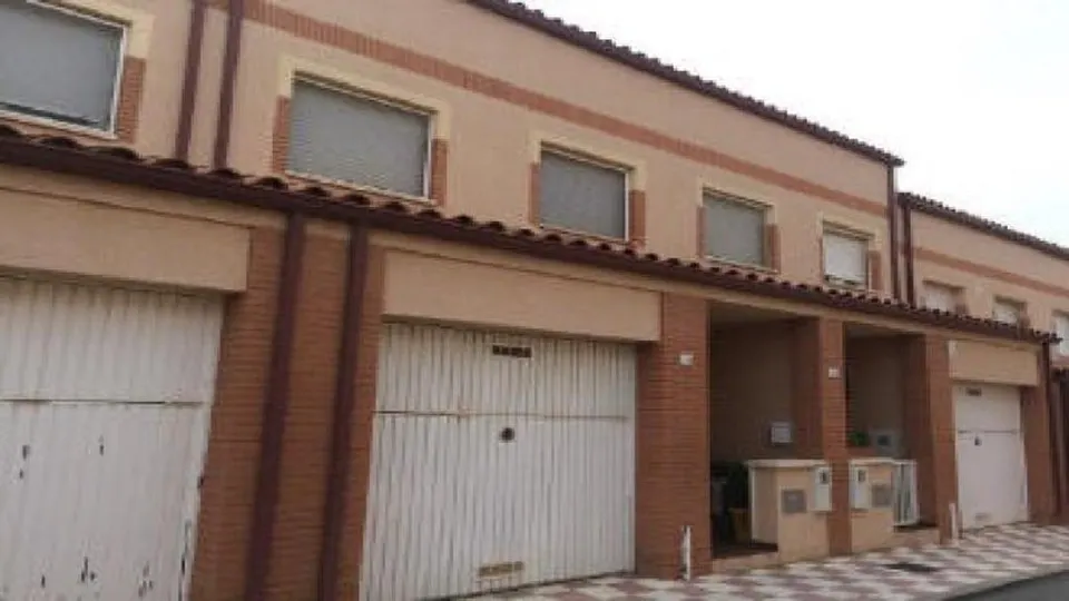 CASA EN VENTA EN C/ DIMECRES - RIUDECANYES