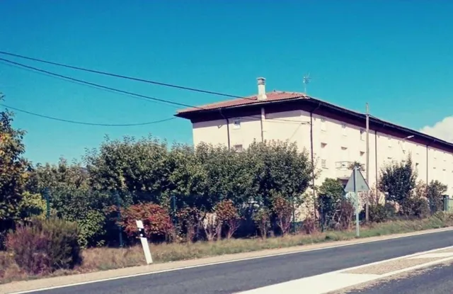 ¡OPORTUNIDAD ÚNICA EN QUINTANAÉLEZ! CASA CON AMPLIO TERRENO  - foto 2