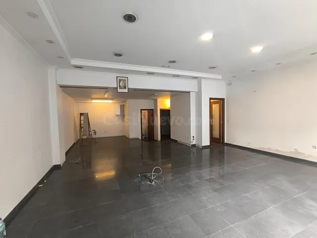 LOCAL COMERCIAL EN SANTIAGO - foto 4
