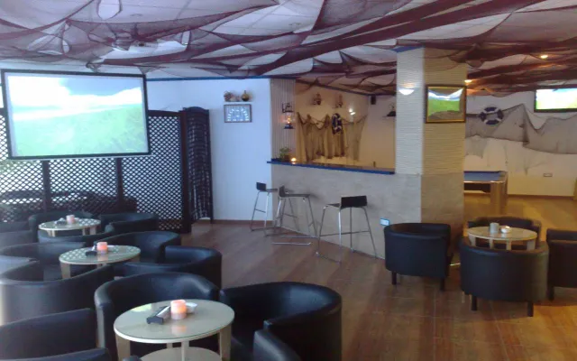 Local comercial 170m² en venta - Playa del cura — 12