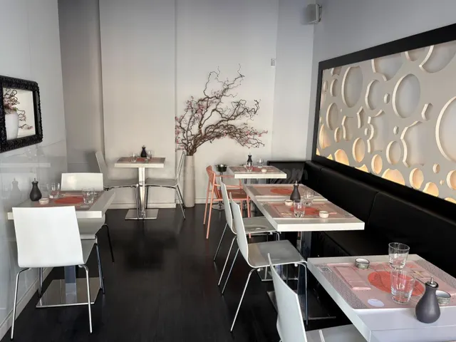 Excelente oportunidad de traspaso en una de las zonas gastronómicas más consolidadas de Palma. SANTA CATALINA — 2
